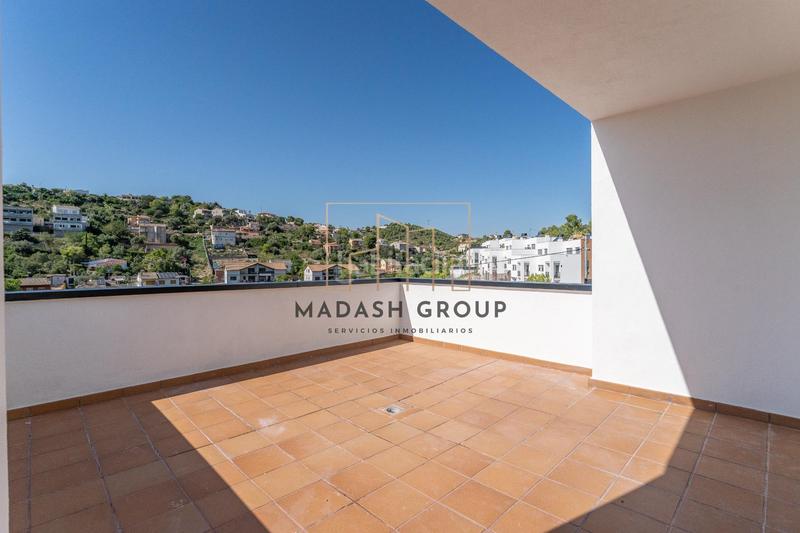 Foto d4237d7a-1cc9-40a6-b4e3-a08b8b7a7e1d. Xalet amb calefacció aparcament piscina a Segur de Calafell nucli urbà Segur de Calafell