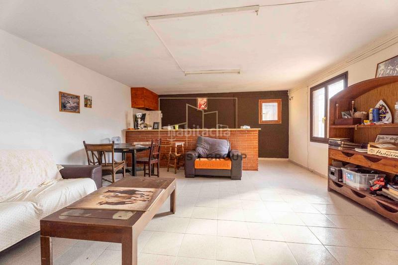 Foto 78547918-8da5-41a9-a561-c5e71d7e74a8. Mas avec parking dans Bonastre