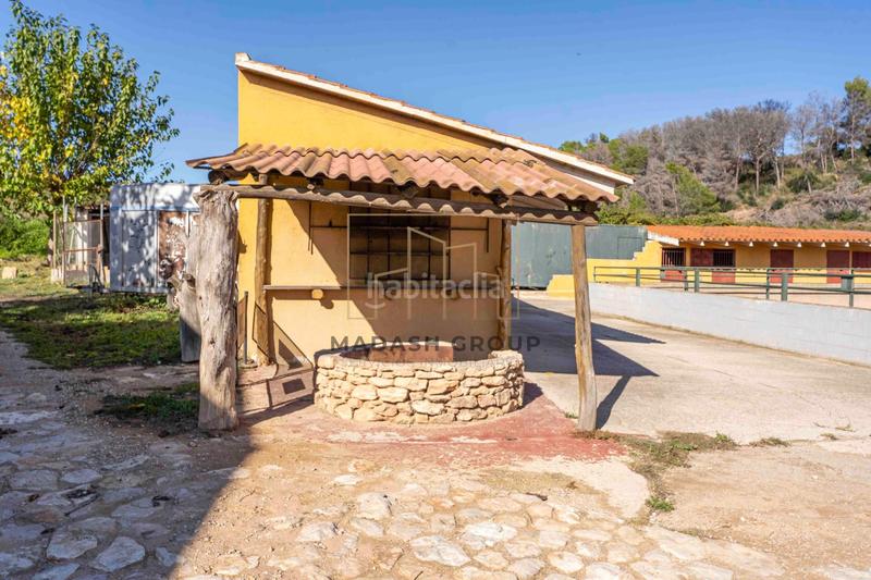 Foto 88d4378a-5cd1-4a2f-9f6d-7f0eec8153da. Mas avec parking dans Bonastre