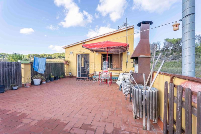 Foto aca124d4-8f67-44b1-accf-6c8b24f16ff8. Mas avec parking dans Bonastre