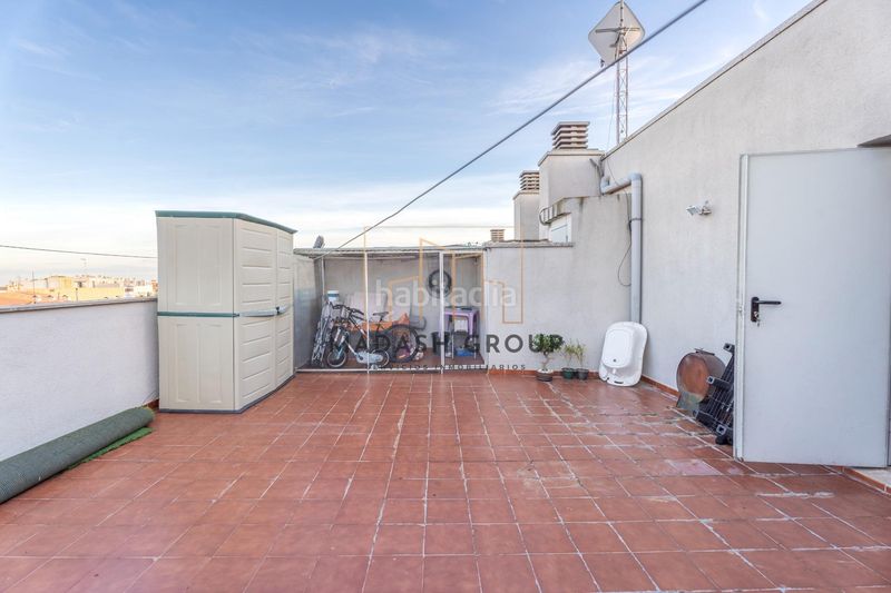 Foto c4ae4dc0-16e5-419b-ae37-5c316fbdc8bb. Ático  con solárium privado de 50 m2 luz, privacidad y calidad de vida en Reus