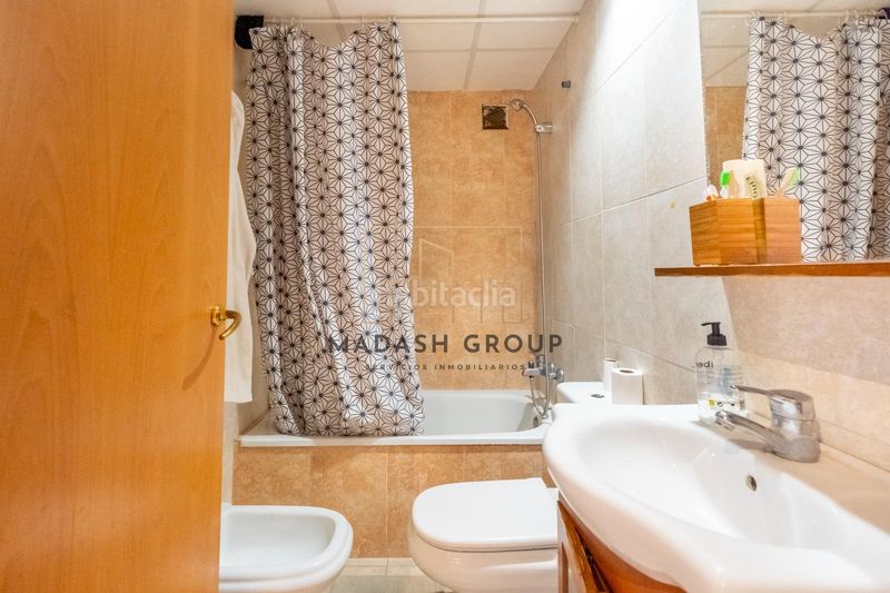 Foto eb935f2d-baa7-4ac1-b6bc-c816b1b95a62. Ático  con solárium privado de 50 m2 luz, privacidad y calidad de vida en Reus