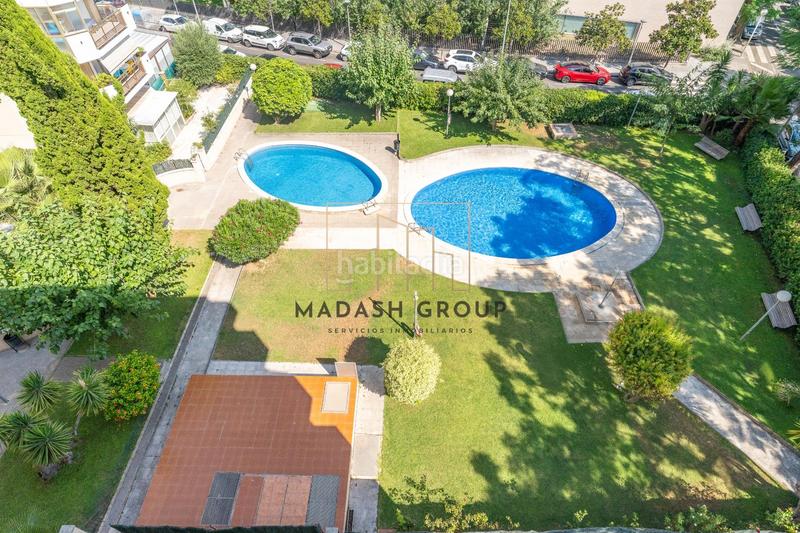 Foto f0eef9a7-2288-4271-8a40-18d150cfa17b. Pis amb piscina a Centre Salou