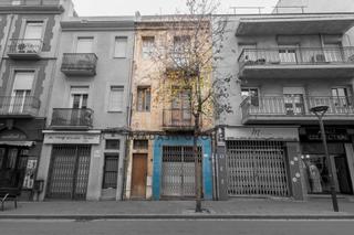 Casa adossada  Avenida jaume i. Casa adosada en av. jaume i  reus