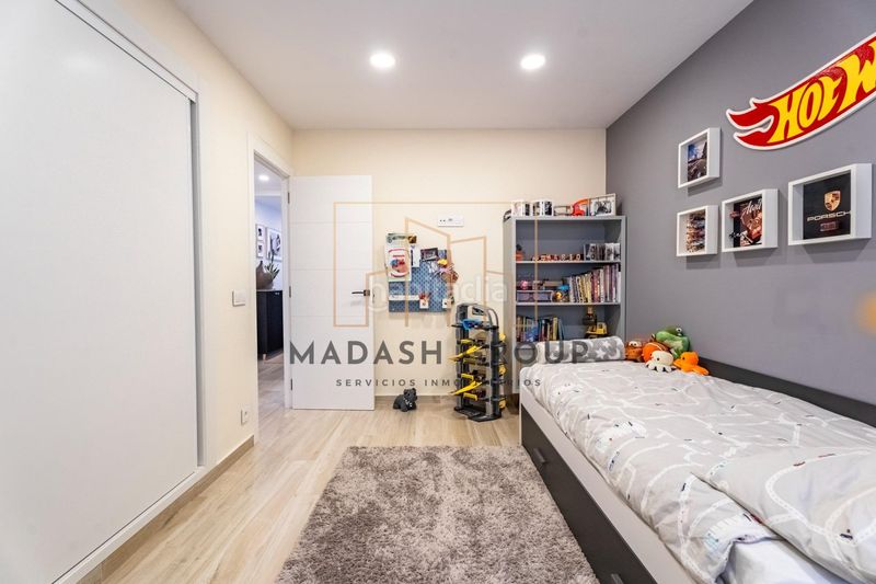 Foto 02cf906f-ebe4-4c80-b13c-de02fa263b2e. Xalet amb aparcament piscina a Centre Vendrell (El)