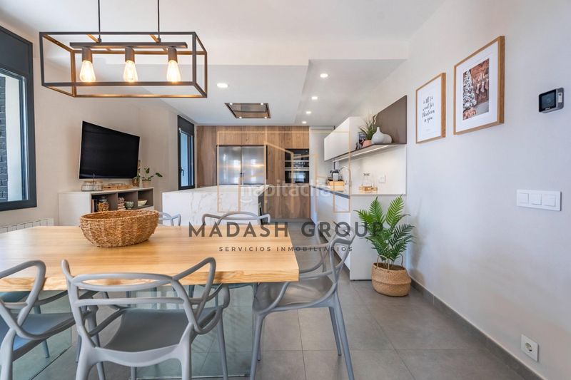 Foto 9b248641-4869-43f0-b6aa-f2fea6490ad6. Xalet amb aparcament piscina a Centre Vendrell (El)