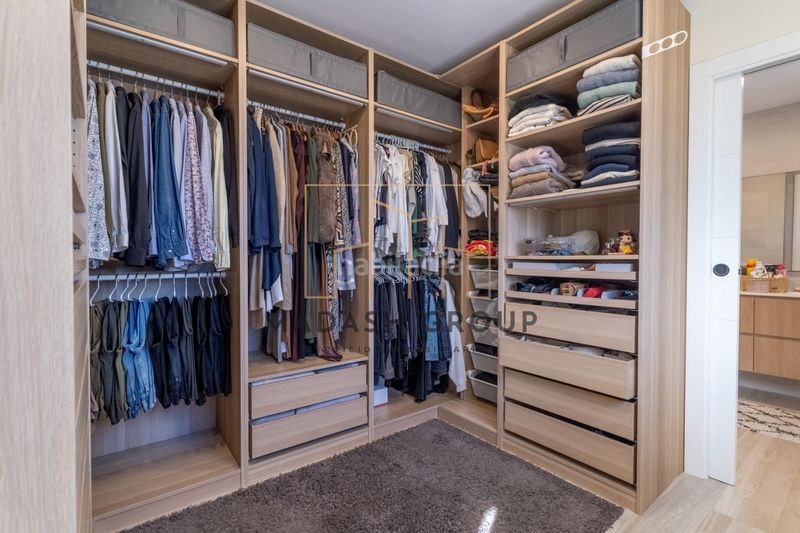 Foto a5a92bde-cdbc-4ec9-a621-5457d81b5893. Xalet amb aparcament piscina a Centre Vendrell (El)