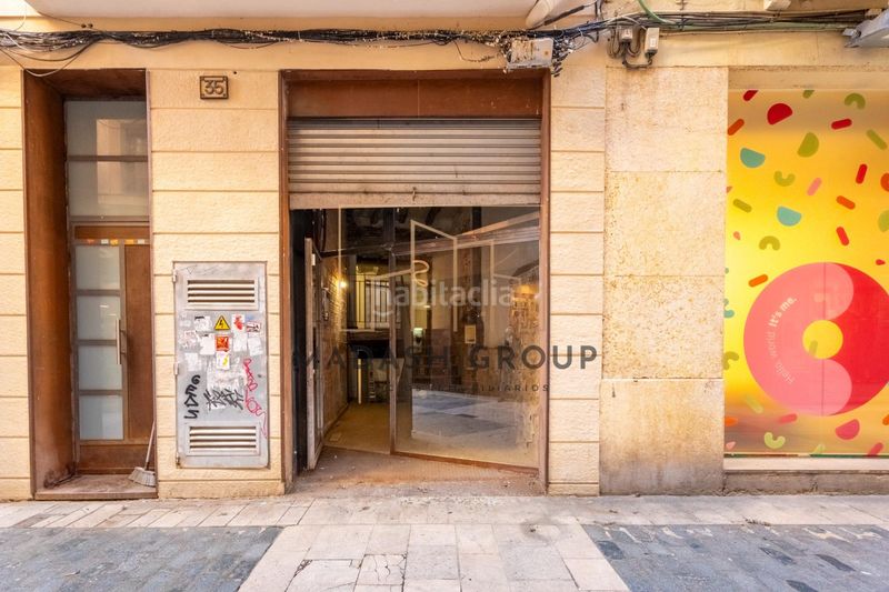 Foto 7a3acde1-1475-44ee-9a24-fcf75b46dec1. Lloguer local comercial a Centre Reus