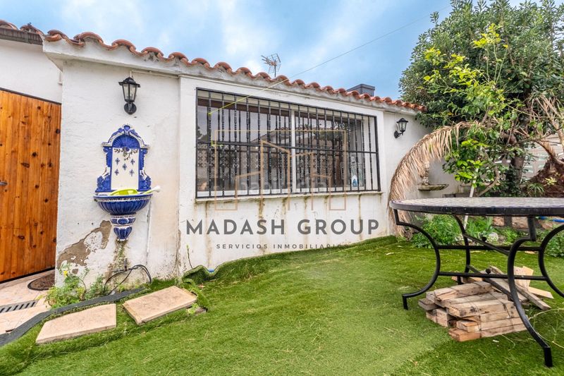 Foto 4c0d8b50-585c-4ad3-98d0-b4288a7dbe9a. Casa adossada amb aparcament a Platja de Mont-roig Mont-roig del Camp