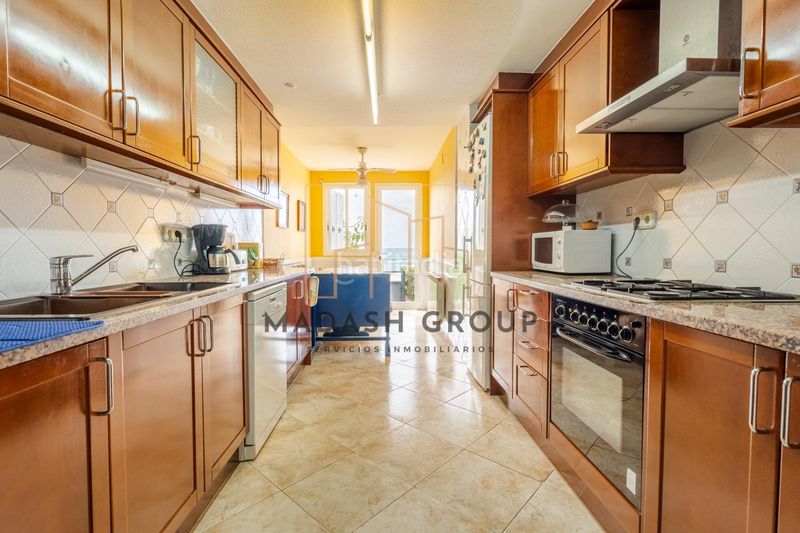 Foto e6335755-1be9-43ef-b9a8-bef638d32c06. Casa adossada amb calefacció aparcament a Altafulla