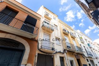 Flat  Casals. Vivienda en el coraz�n de reus en raval santa anna