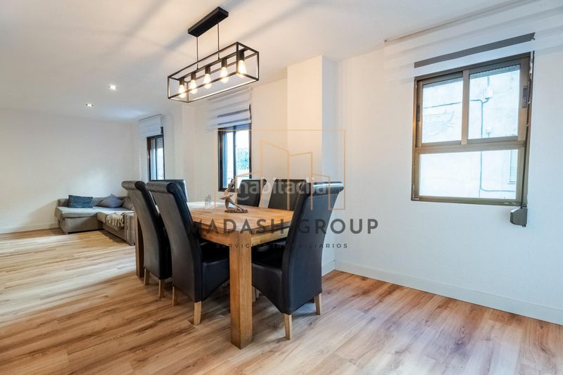 Foto b7a2905c-056a-4936-95fd-0a2feee2b494. Casa amb calefacció aparcament a Centre Reus