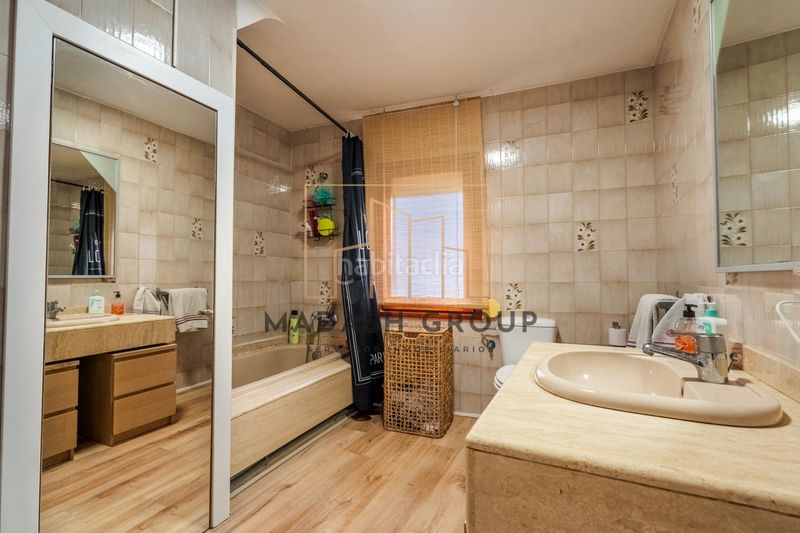 Foto c6679979-08d9-46ca-9515-2243ba94b870. Casa amb calefacció aparcament a Centre Reus