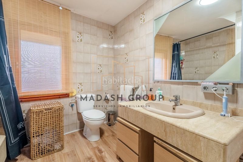 Foto e6736a98-0e6f-4e5b-90fa-0a4da3f772d0. Casa amb calefacció aparcament a Centre Reus