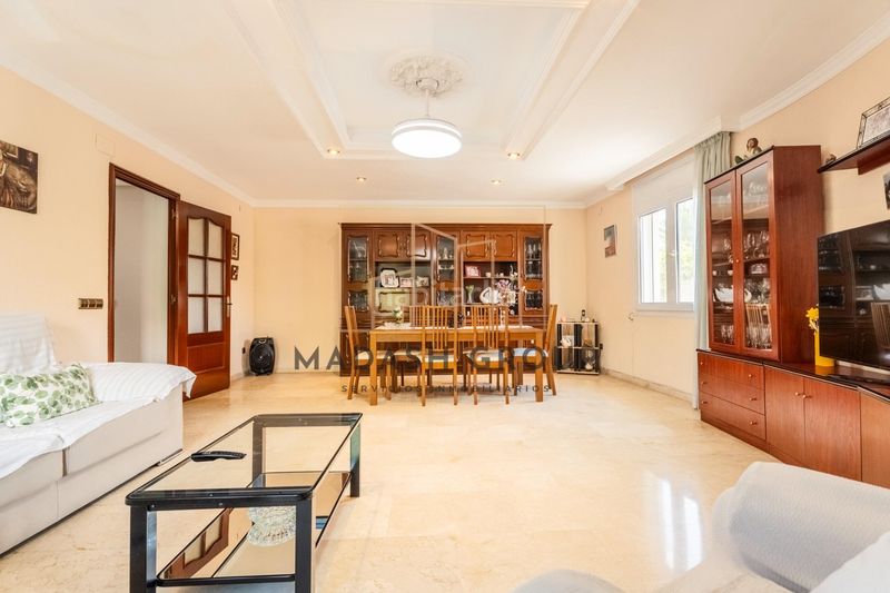 Foto e799c520-fe67-460a-be36-8d9c4ab1a600. Casa adossada a Migjorn Reus