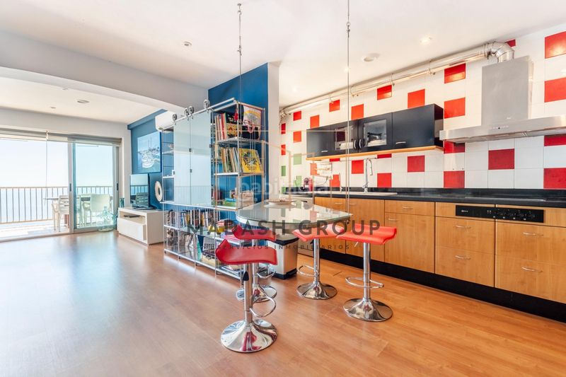 Foto 8fce3f50-01ba-4bb7-ad2b-7ece3c4e1d60. Pis amb aparcament a pla de maset - cap de Salou Salou