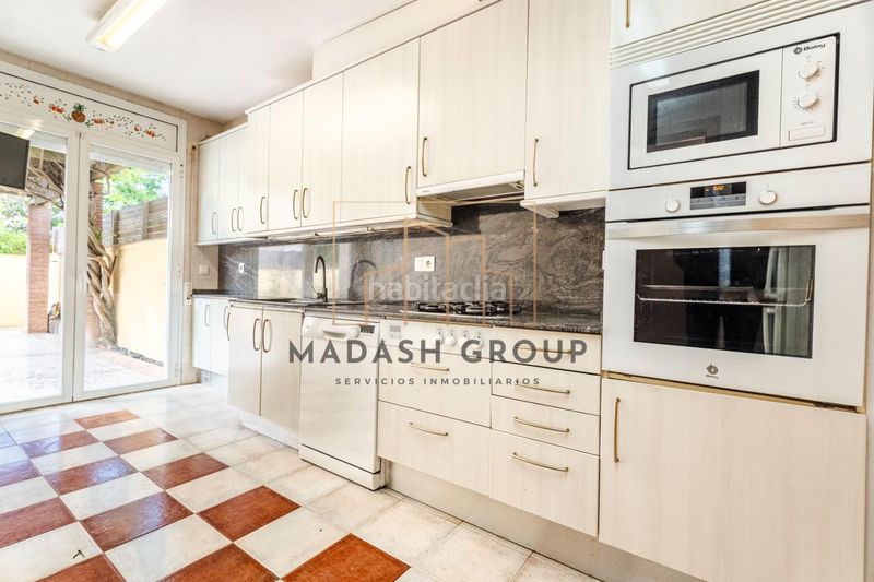 Foto 43b38925-1fe0-4305-8ee9-f4016c7d4013. Casa adossada amb aparcament a Migjorn Reus