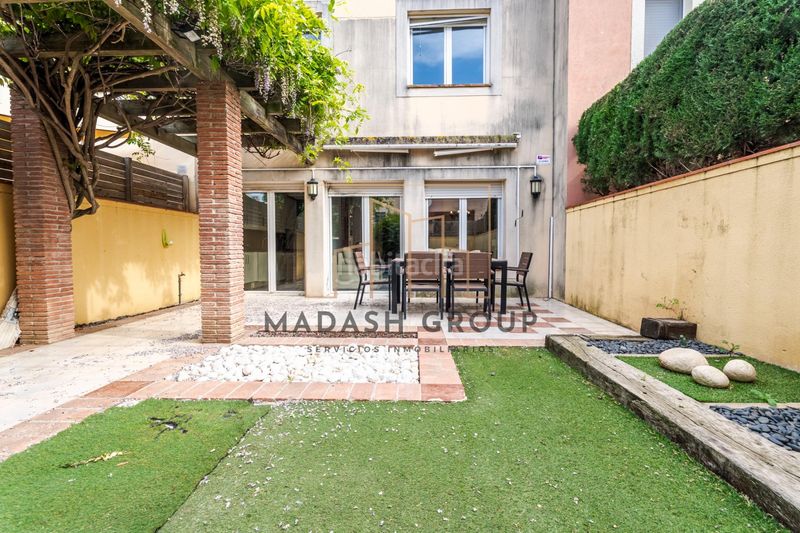 Foto 84ac38e5-1878-45ad-bc72-5a90cc47acc2. Casa adossada amb aparcament a Migjorn Reus