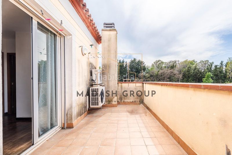 Foto bf583ec8-fd49-43b5-b00d-fc7761a7840e. Casa adossada amb aparcament a Migjorn Reus