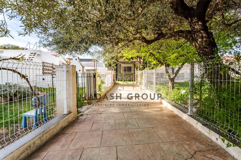 Foto 0227b6d7-b9bd-4de4-b8a2-94a4fb78c9b7. Casa amb aparcament piscina a Poble Mont-roig del Camp