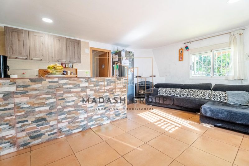 Foto 4b1ec845-e14d-4e99-abae-1587afc4cee8. Casa amb aparcament piscina a Poble Mont-roig del Camp