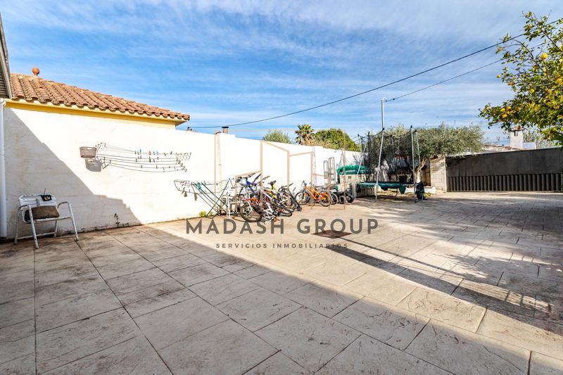 Foto 7ae900f0-3e5c-4b12-8575-9f644d2fce3b. Casa amb aparcament piscina a Poble Mont-roig del Camp