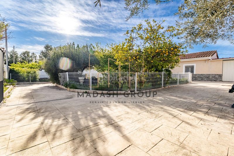 Foto 82949c0a-c38f-4969-bc4d-d0270af25921. Casa amb aparcament piscina a Poble Mont-roig del Camp