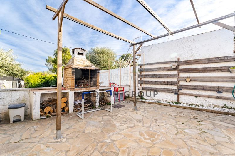 Foto bcceb1d1-1614-4596-9438-7a9fc752e86e. Casa amb aparcament piscina a Poble Mont-roig del Camp