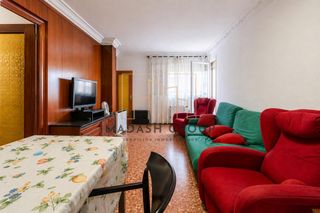 Flat  Carrer xavier gambus. Excelente propiedad