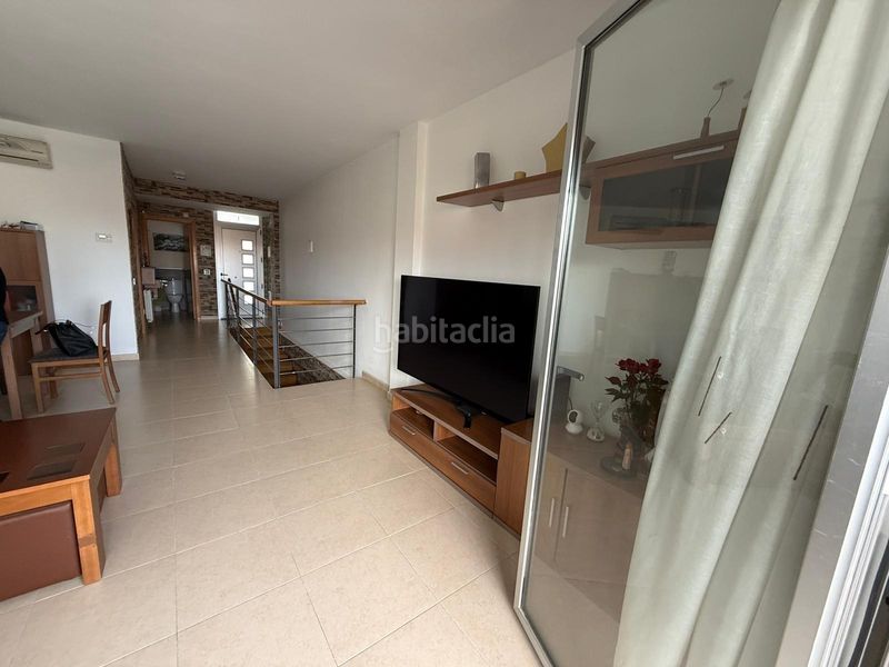 Foto e88eeb24-2da2-4d4b-90de-f6ae857249eb. Dúplex amb calefacció aparcament piscina a Vila-seca poble Vila-seca