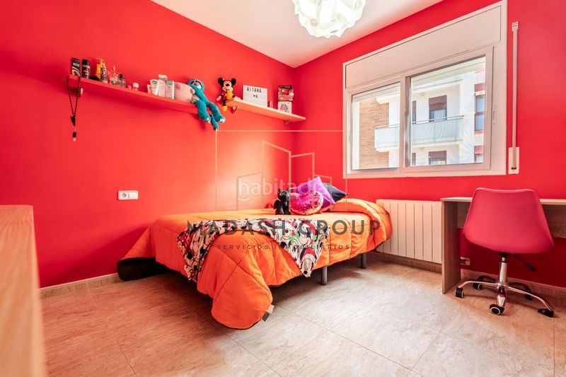 Foto bbc9d371-fd8d-4d40-bfd0-da19dadecada. Casa aparellada amb calefacció aparcament piscina a Vendrell (El)