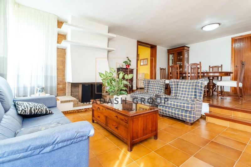 Foto 119a63fa-8dac-4a30-bfff-96e4eec68dd6. Casa amb aparcament a Pino Alto Miami Platja