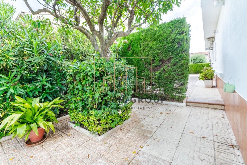 Foto d0994ba1-aa0f-442b-adf7-7b0673a9b6e7. Casa amb aparcament a Pino Alto Miami Platja