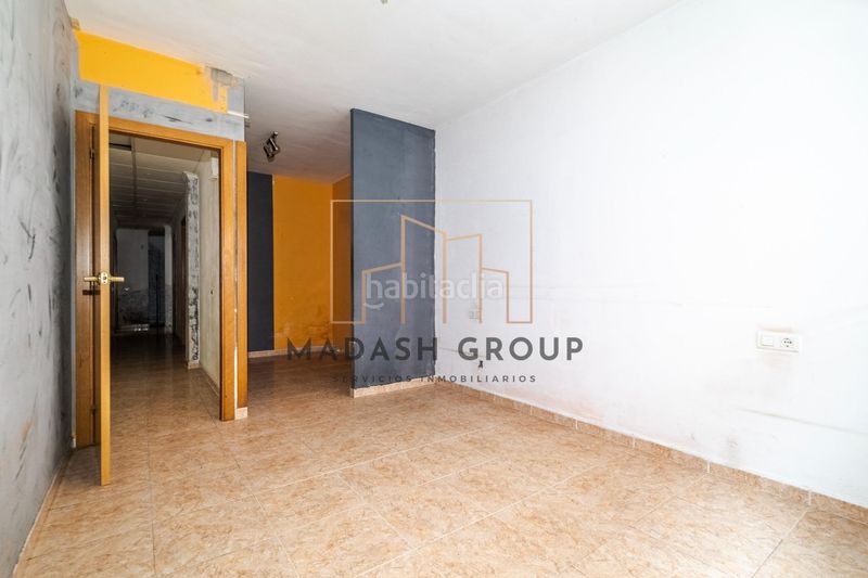 Foto b8dc43d9-ba36-4778-872a-864c78c96c06. Pis amb aparcament a Valls