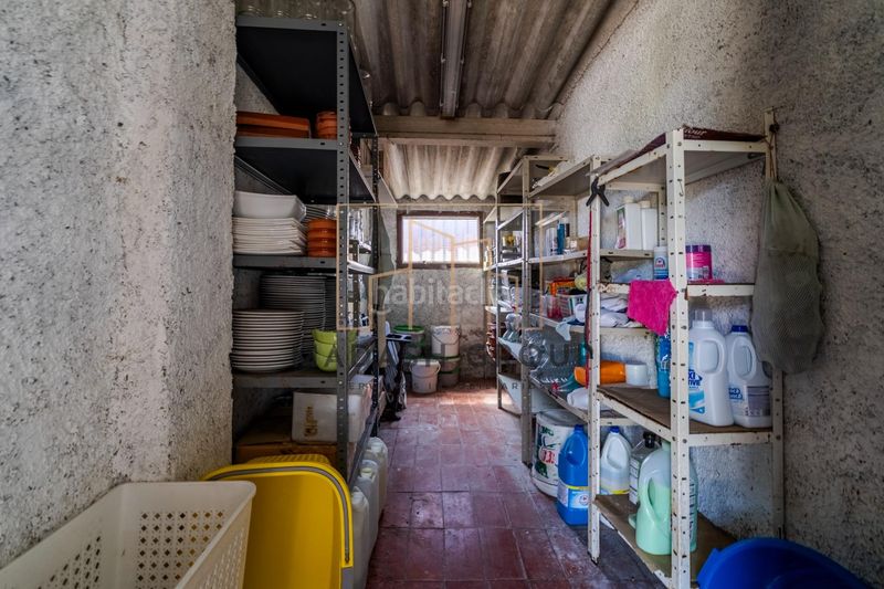 Foto 192b4a24-7a43-473a-b9ed-0a00344e047f. Casa amb calefacció aparcament a Botarell