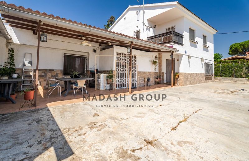 Foto a0e65766-93ec-4cad-ba39-46262b5546c5. Casa amb calefacció aparcament a Botarell