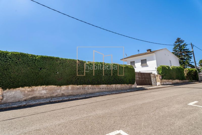 Foto f6ed5bbe-e5a5-457e-bc97-588d97a4a355. Casa amb calefacció aparcament a Botarell