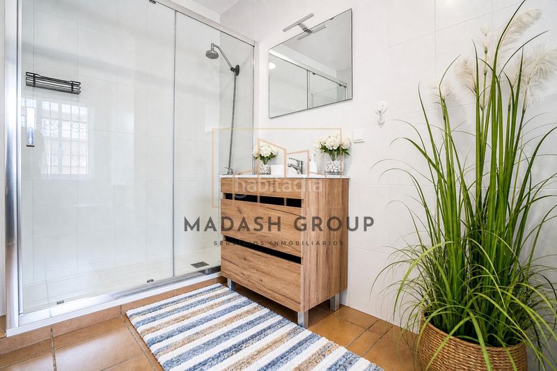 Foto 6d7f479e-0438-4767-a367-0c2bac305e12. Casa con riscaldamento parcheggio piscina in Cunit residencial Cunit