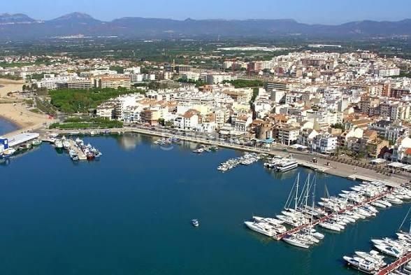 Foto 2ddcd80d-fac9-4a64-8b97-7432a0a1a72c. Terreny residencial a Cambrils port Cambrils