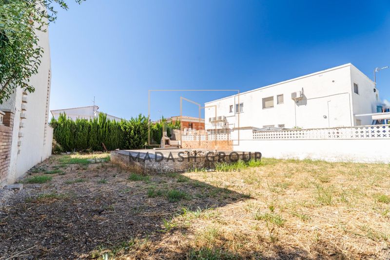 Foto e0c2033c-07ab-47df-96a4-b96242107f7b. Terreny residencial a Cambrils port Cambrils