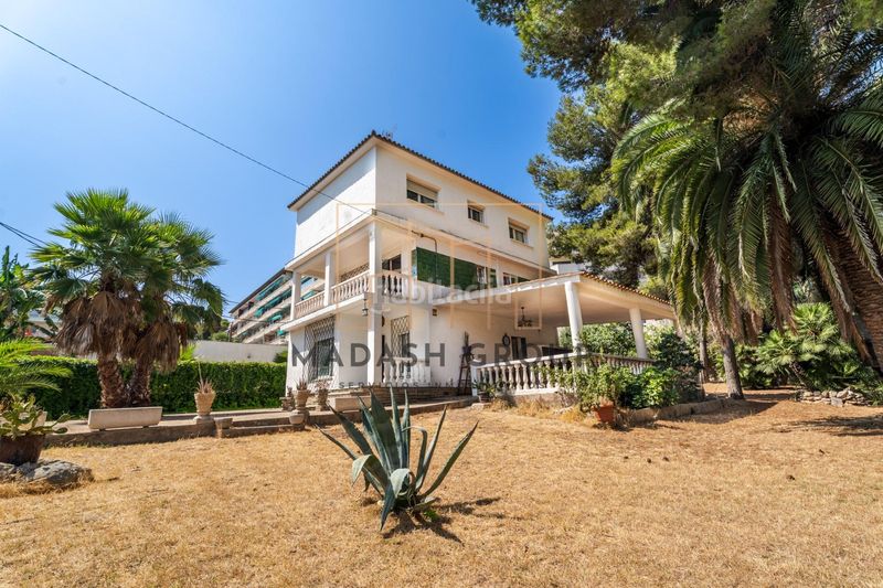 Foto 0bb93530-7f48-4621-8b49-d6974f5d67f3. Casa amb calefacció aparcament a pla de maset - cap de Salou Salou