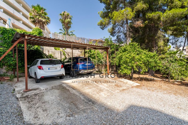 Foto b56c88fb-1ba3-4d29-9a2e-c8cea41ddd41. Casa amb calefacció aparcament a pla de maset - cap de Salou Salou