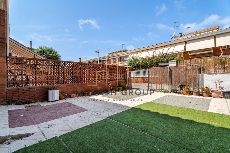 Foto a8d1cc51-37ac-40fd-9c4c-378e6fc3c5e7. Casa aparellada amb calefacció aparcament a Sant Salvador Tarragona