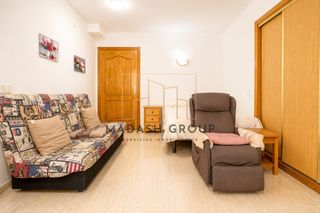 Monolocale  Carrer merce rodoreda de. Estudio con parking y piscina a 5 minutos de la playa en montroi
