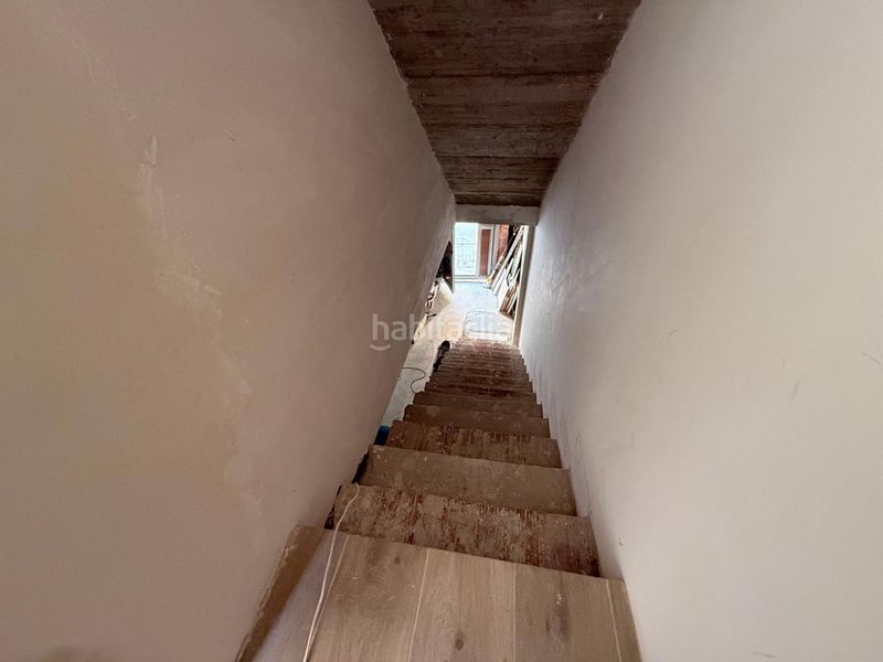Foto 574a761e-c165-4253-b8f8-b4d7a414b8b0. Casa aparellada amb calefacció aparcament a Canonja (la)