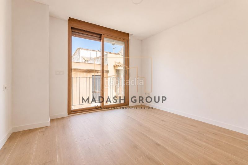 Foto 6f72b3d1-e632-4ce4-bef2-50bb48064186. Casa aparellada amb calefacció aparcament a Canonja (la)