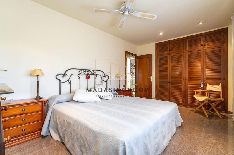 Foto a98355a2-f889-427a-be8d-0c5f4e97ae38. Casa amb calefacció aparcament piscina a Mestral Reus