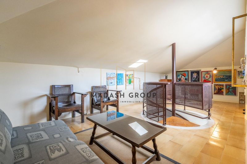 Foto ad48a274-5b89-4843-a5b7-854db2a0cf3b. Casa amb calefacció aparcament piscina a Mestral Reus
