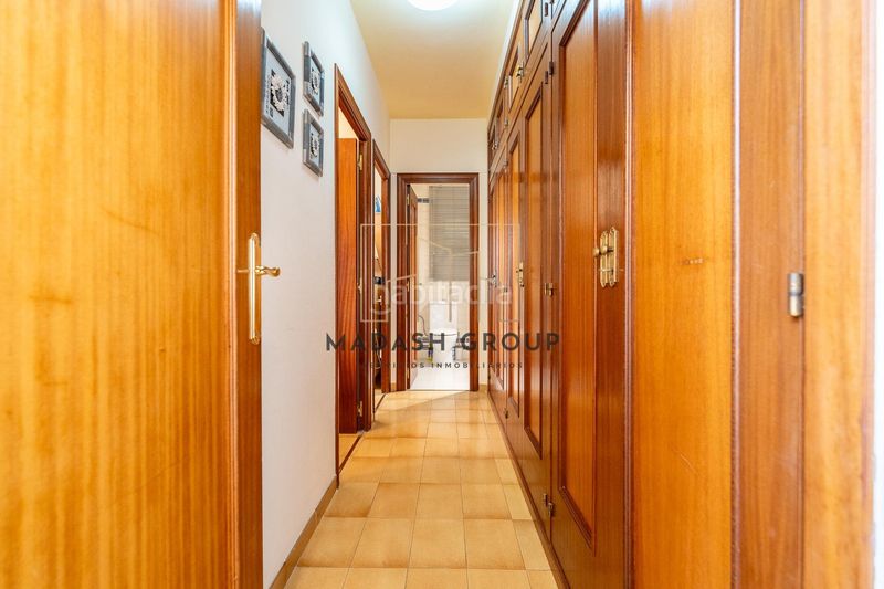 Foto c8ecc518-dae5-4e38-905a-61a5f1d17105. Casa amb calefacció aparcament piscina a Mestral Reus