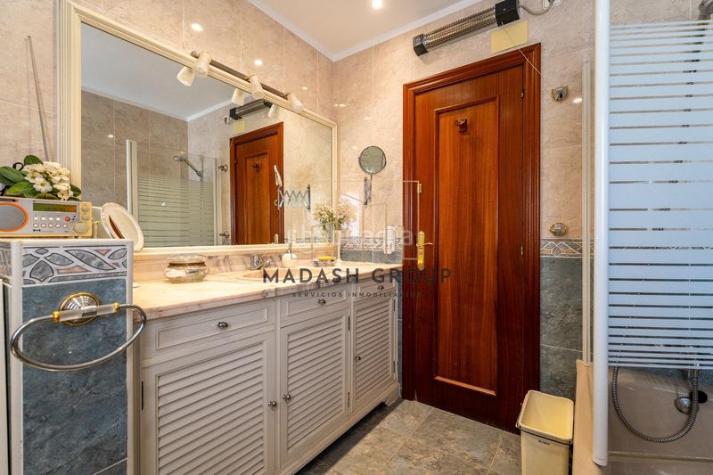 Foto e04796b7-f613-4437-9af0-33038a6ef84f. Casa amb calefacció aparcament piscina a Mestral Reus